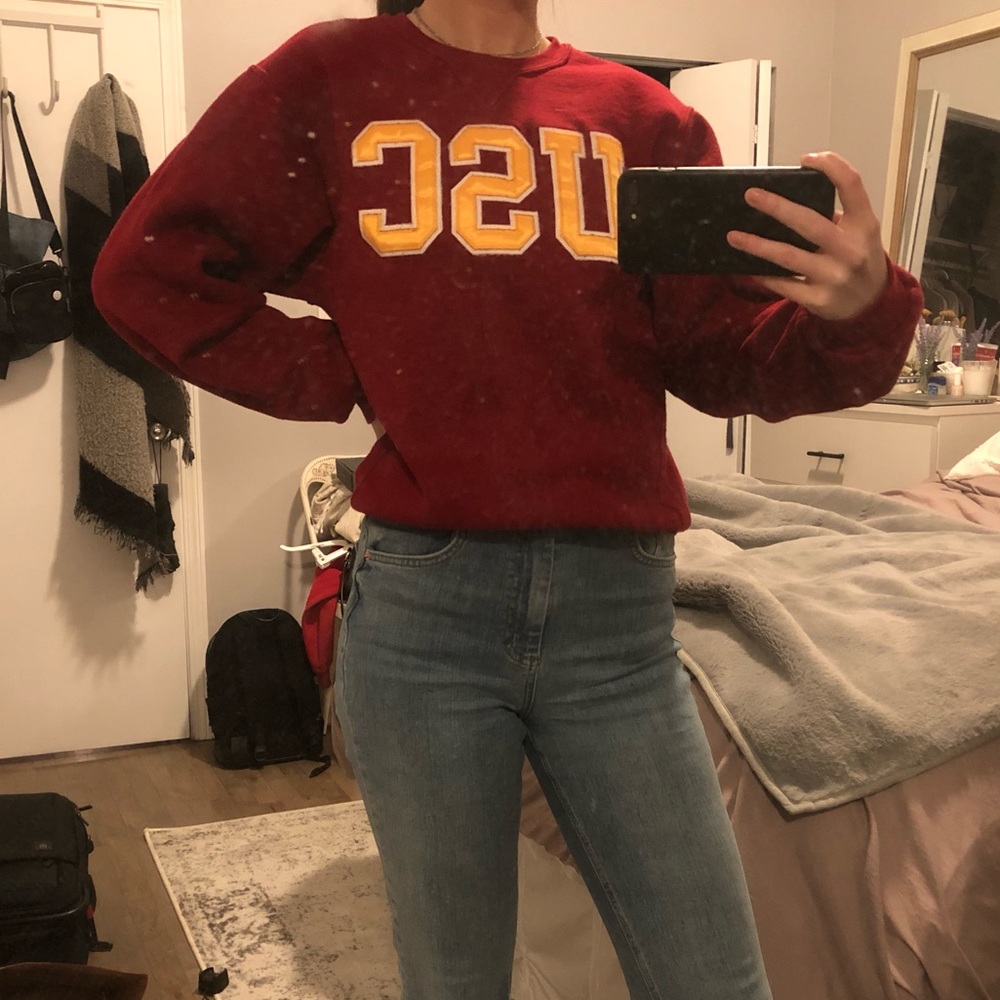 USC sweatshirt